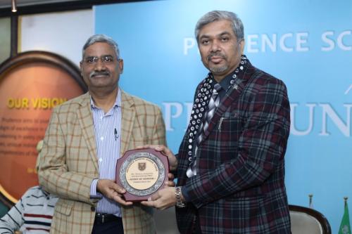 WhatsApp Image 2024-12-28 at 21.22.57 (1)